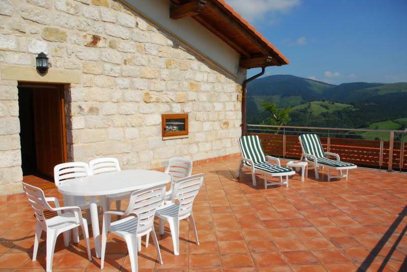 Casa Rural Erretzabal Txiki 奥利奥 外观 照片